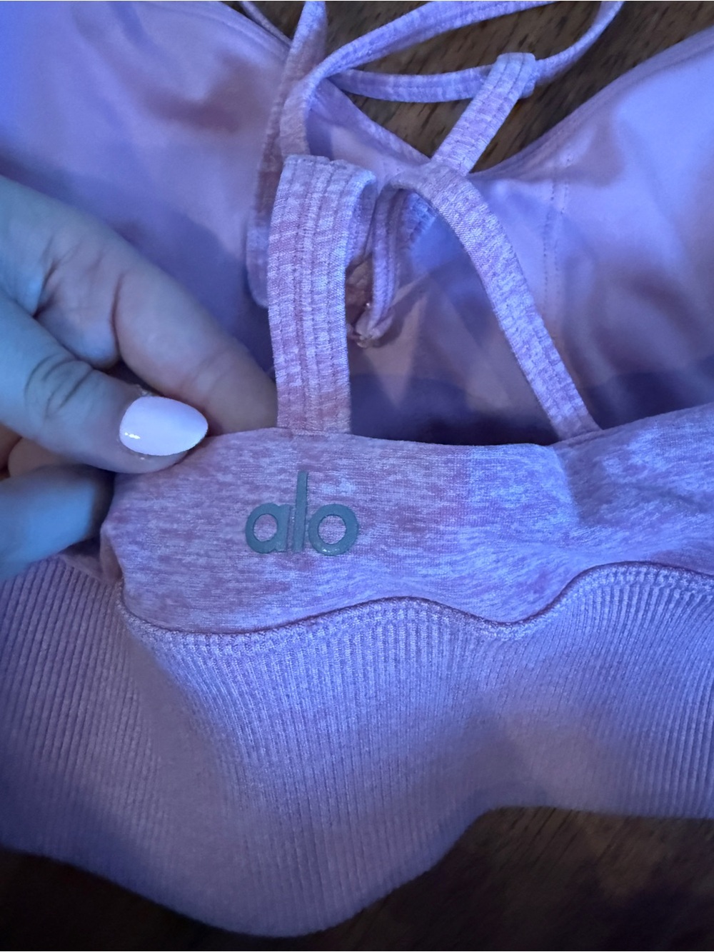 Seamless Pink Alo Workout Set - Picture 4 of 6